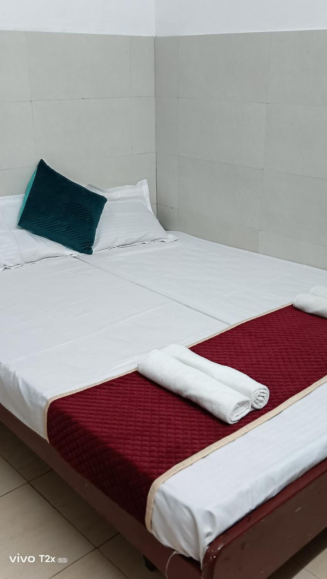 Midtown Residency Hotel Kozhikode Exterior photo