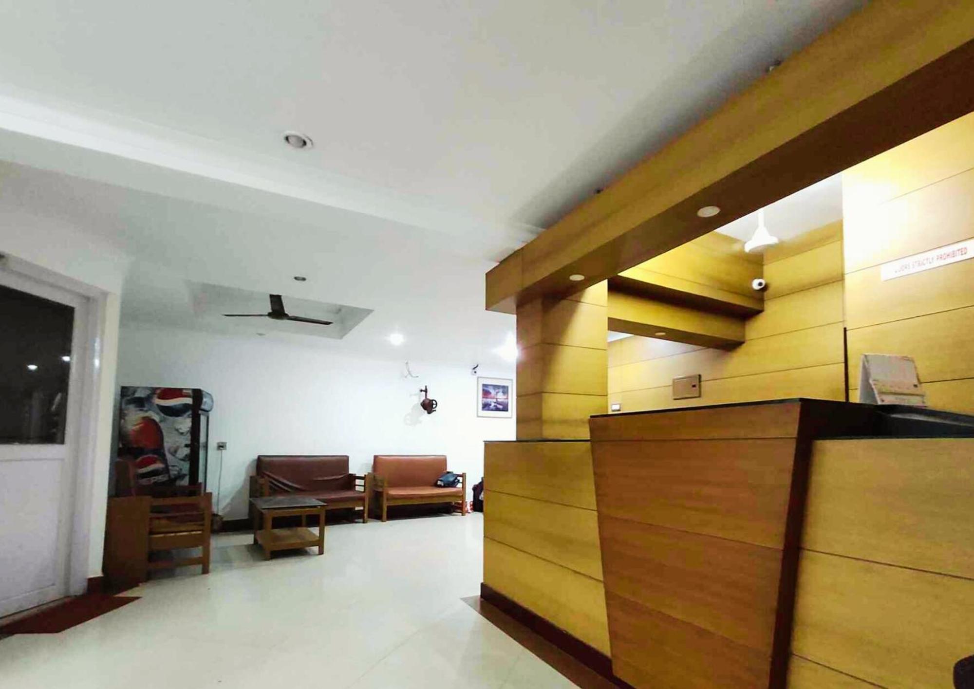 Midtown Residency Hotel Kozhikode Exterior photo